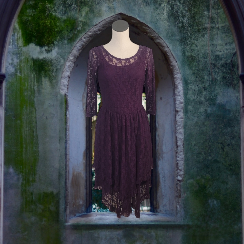90s Lace Dress
